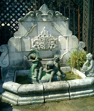 WELCOME TO FRENCH-FOUNTAINS.COM